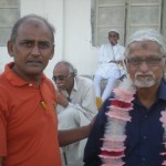 KUFL org. secretary Riaz Ahmed with chief guest Najamul Hassan