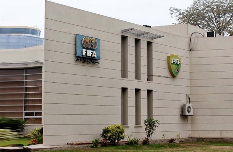 Influential figures mobilized to resolve PFF’s headquarters dispute [ARY Sports]